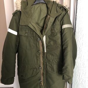 1980’s Olive Green Parka Vintage Canadian Army
